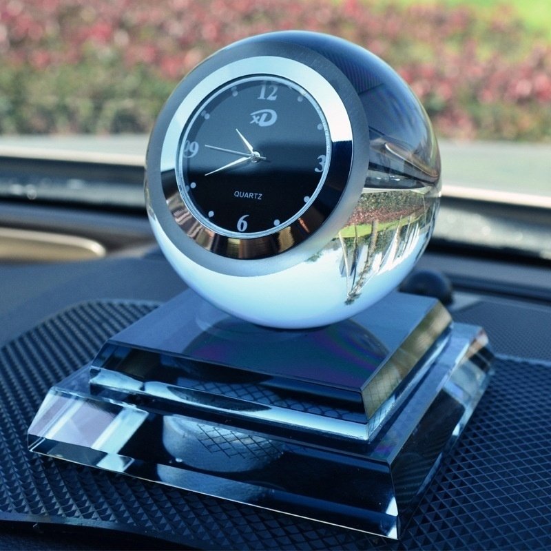 ✨ Car Crystal Perfume Seat with Clock – Premium Dashboard Fragrance ✨
